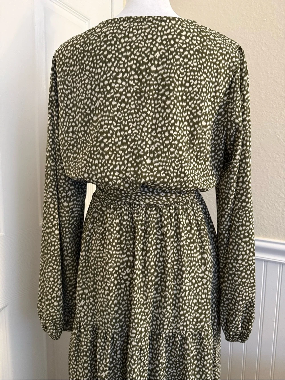 Long Sleeve Olive Floral Tiered Maxi Dress with V-Neck - Picture 8 of 9